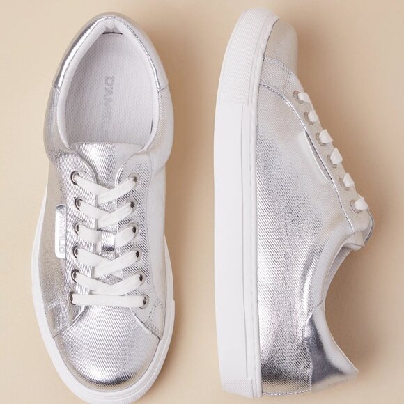 Sono Silver Metallic Coated Twill Lace-Up Sneakers/NIB/8.5 - Picture 3 of 13